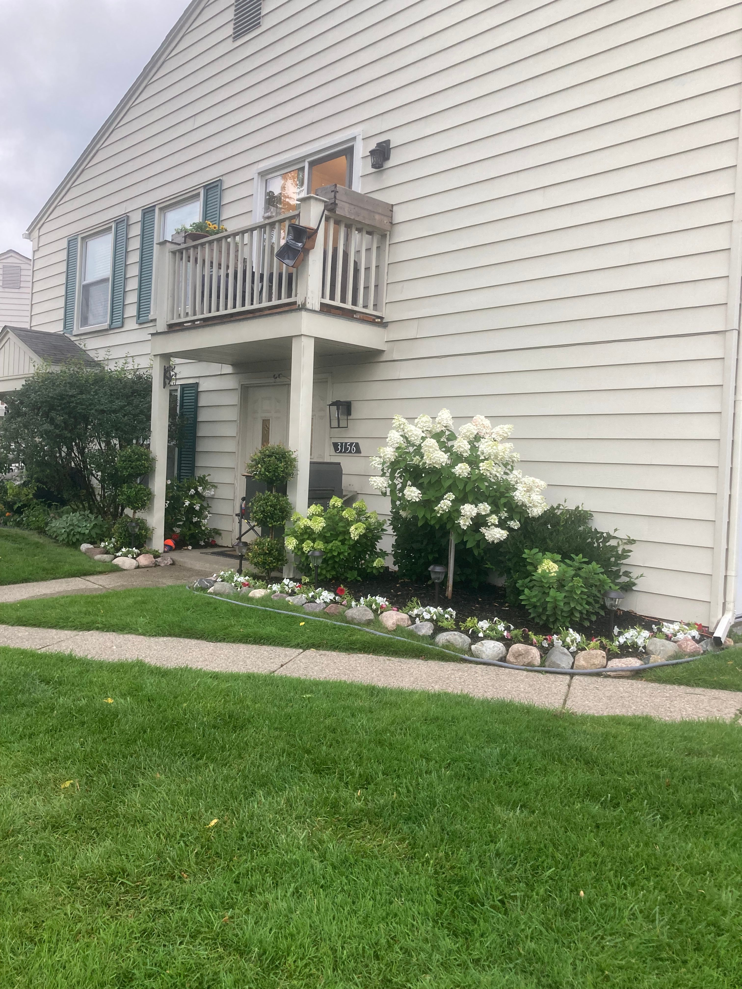 3156 BEECHTREE CT. COURT #88, LAKE ORION, MI 48360