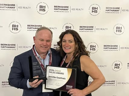 Jen killed it in her first year of real estate!What a great Berkshire Hathaway HomeServices Kee Realty Award Ceremony!...